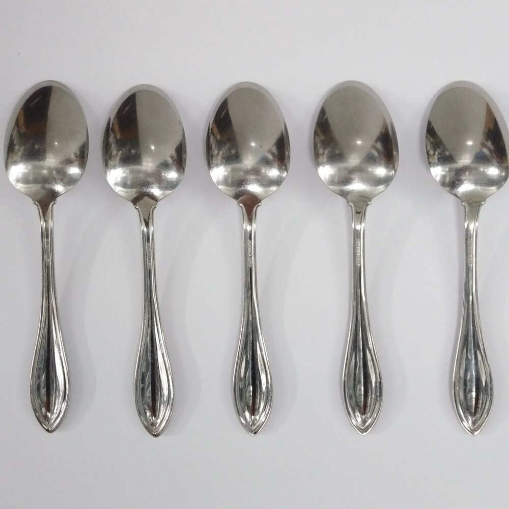 Oneida Silver Oval Soup Spoons Stainless Set of 5 - Picture 2 of 7